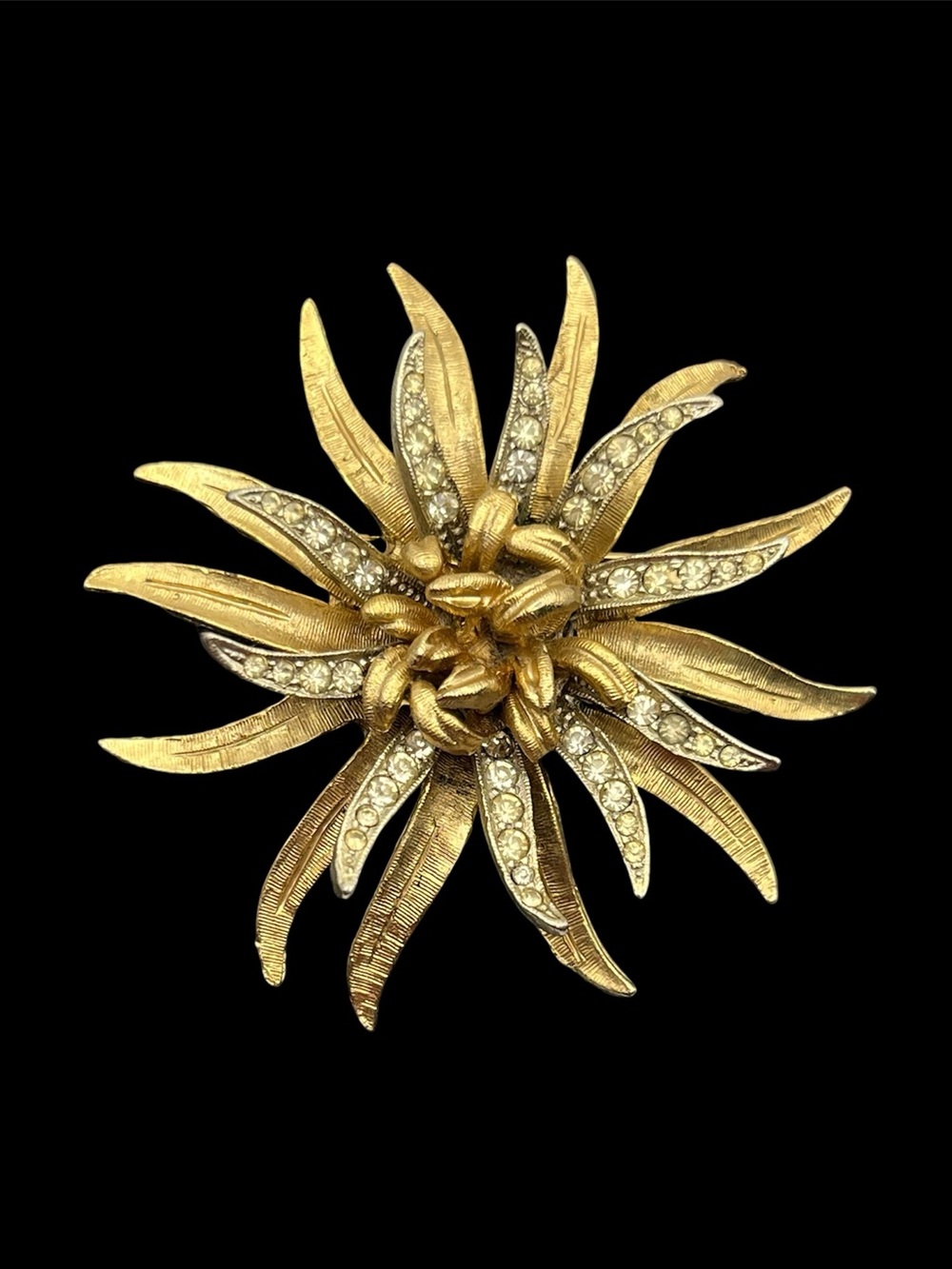 Coro flower two tone gold & silver tone rhinestone vintage brooch pin
